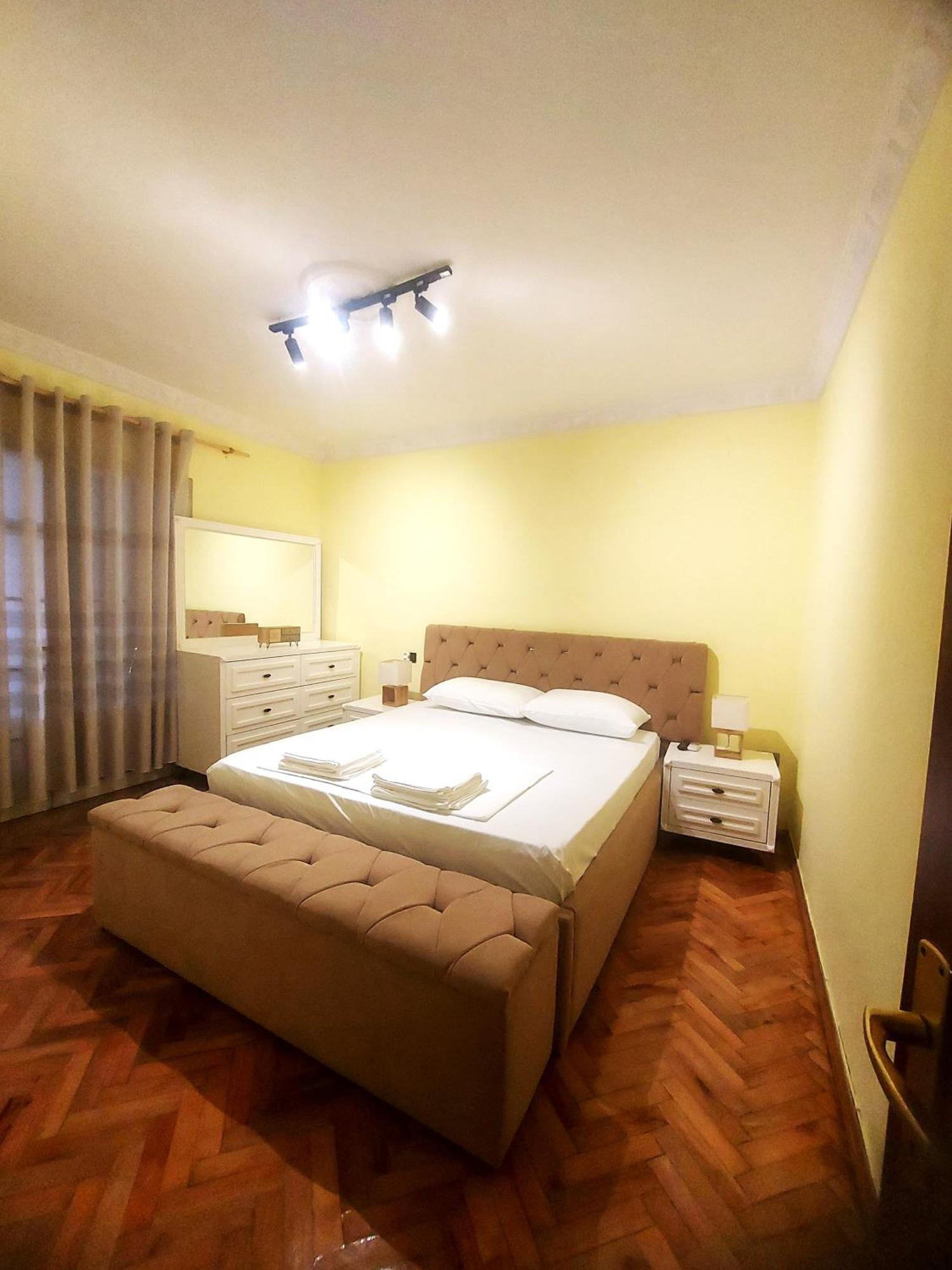 Fun House Serenity Apartment Tiranë Luaran gambar