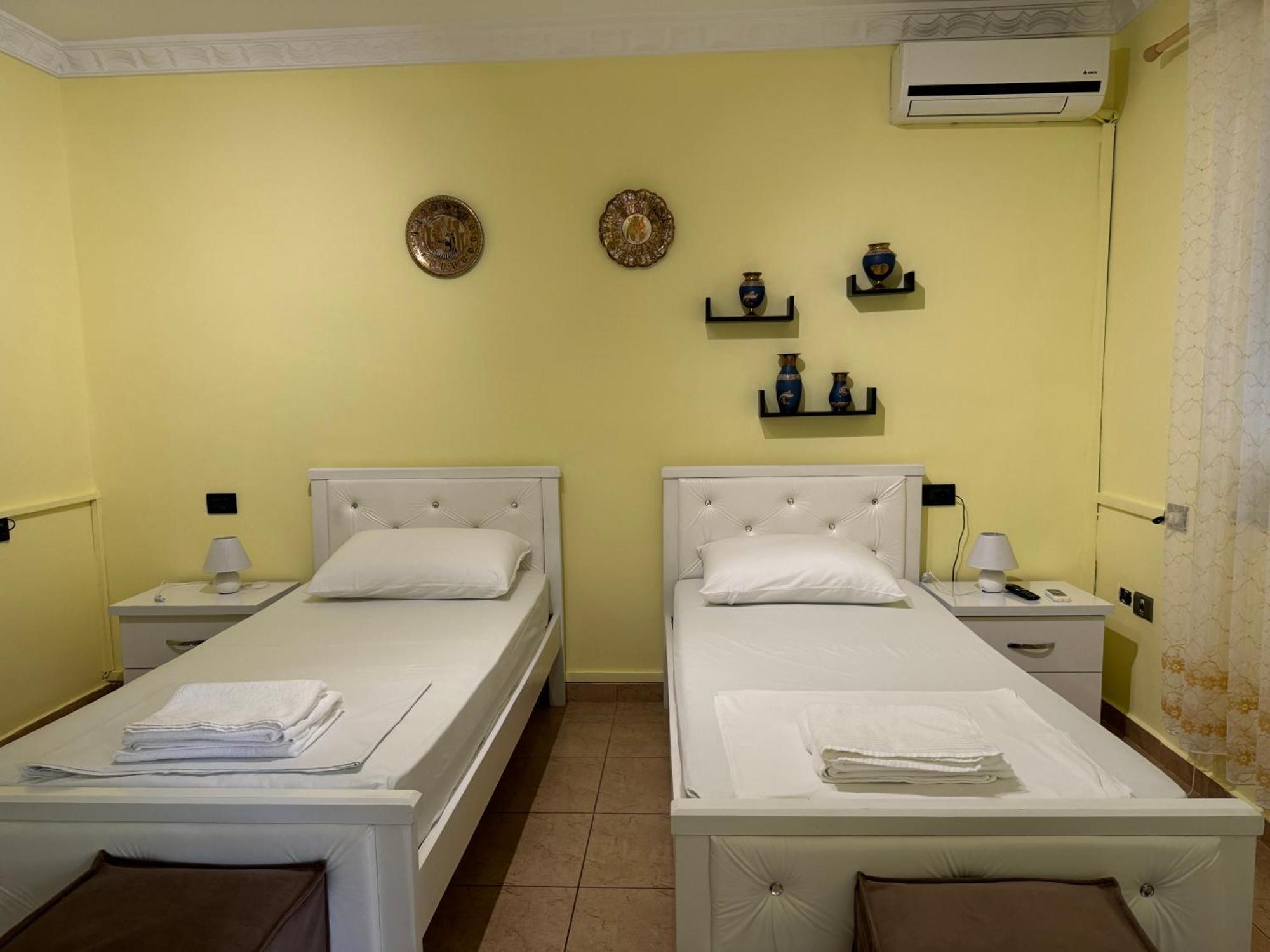 Fun House Serenity Apartment Tiranë Luaran gambar