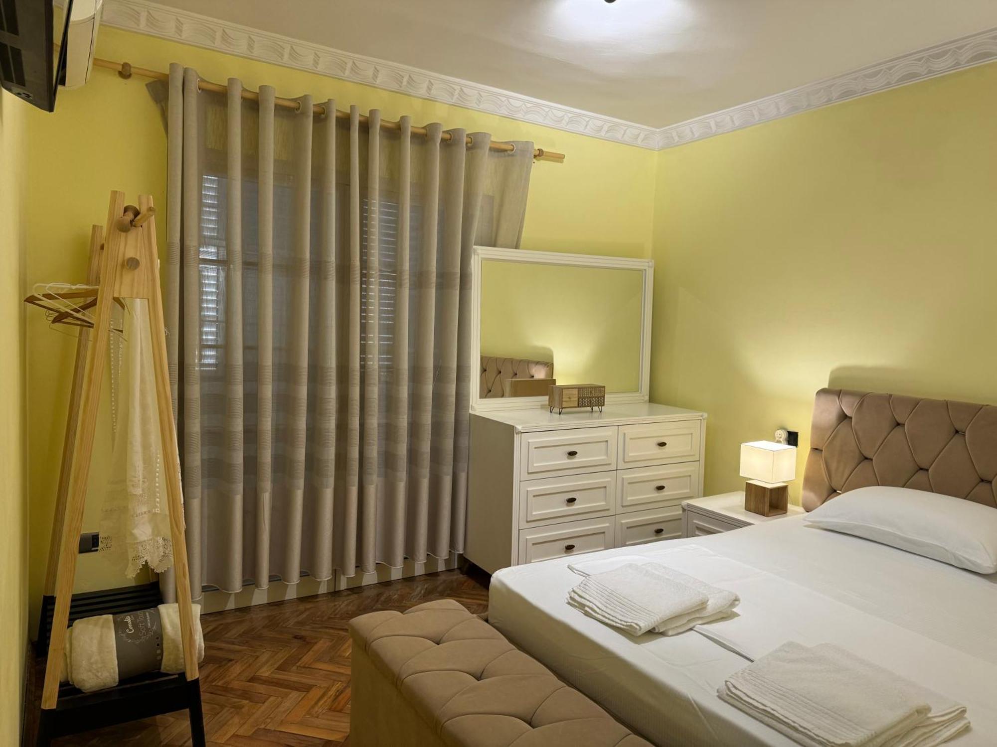 Fun House Serenity Apartment Tiranë Luaran gambar